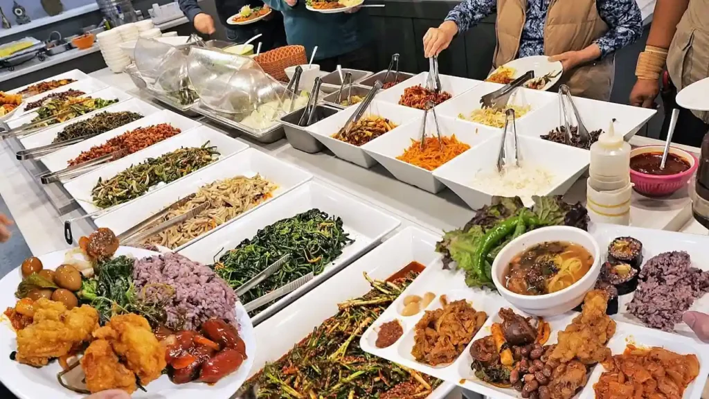 Popular Food Court Clusters​