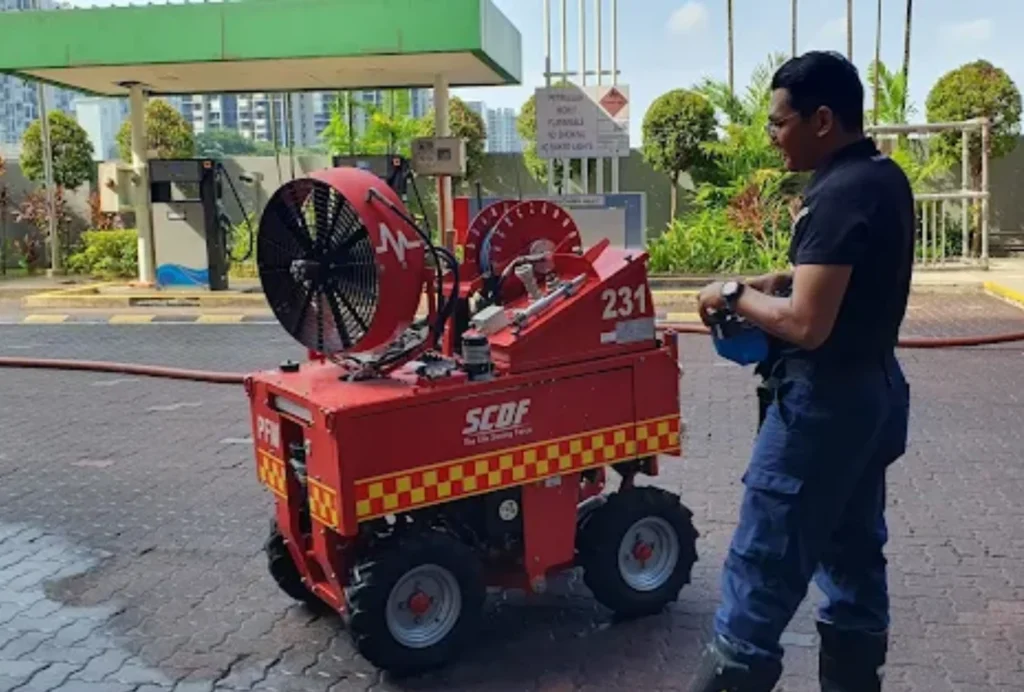 emergency services and scdf operations