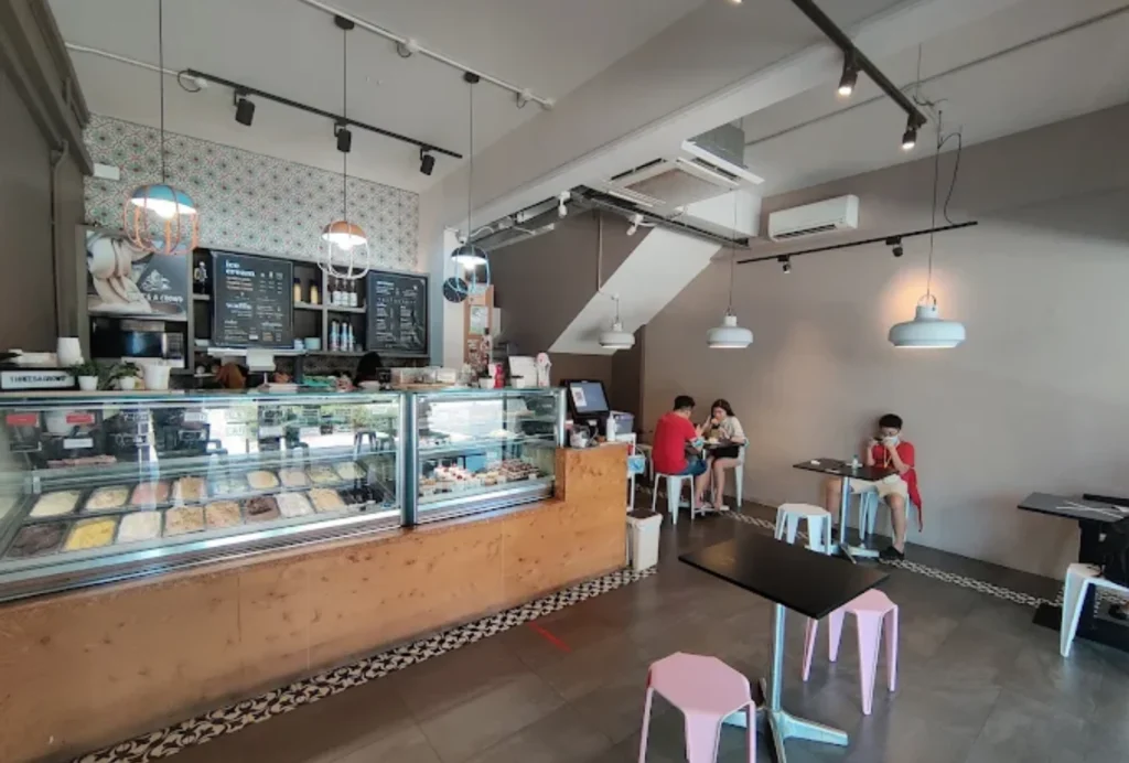 halal cafes in tampines