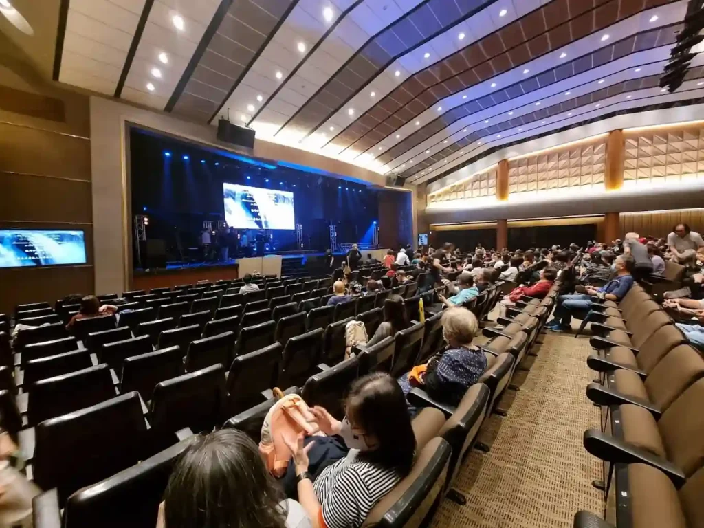 Lighthouse Evangelism Tampines Charismatic Church​