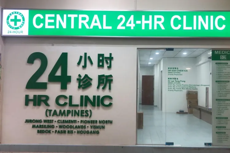 24-hour & emergency vet clinics in tampines​