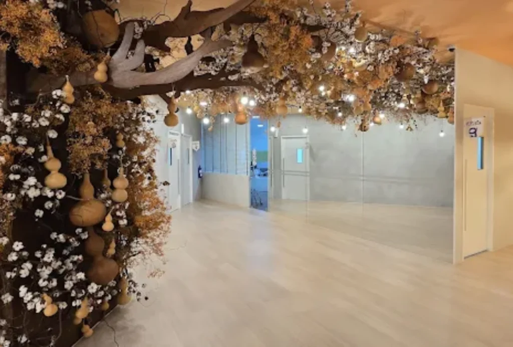 history and presence in singapore